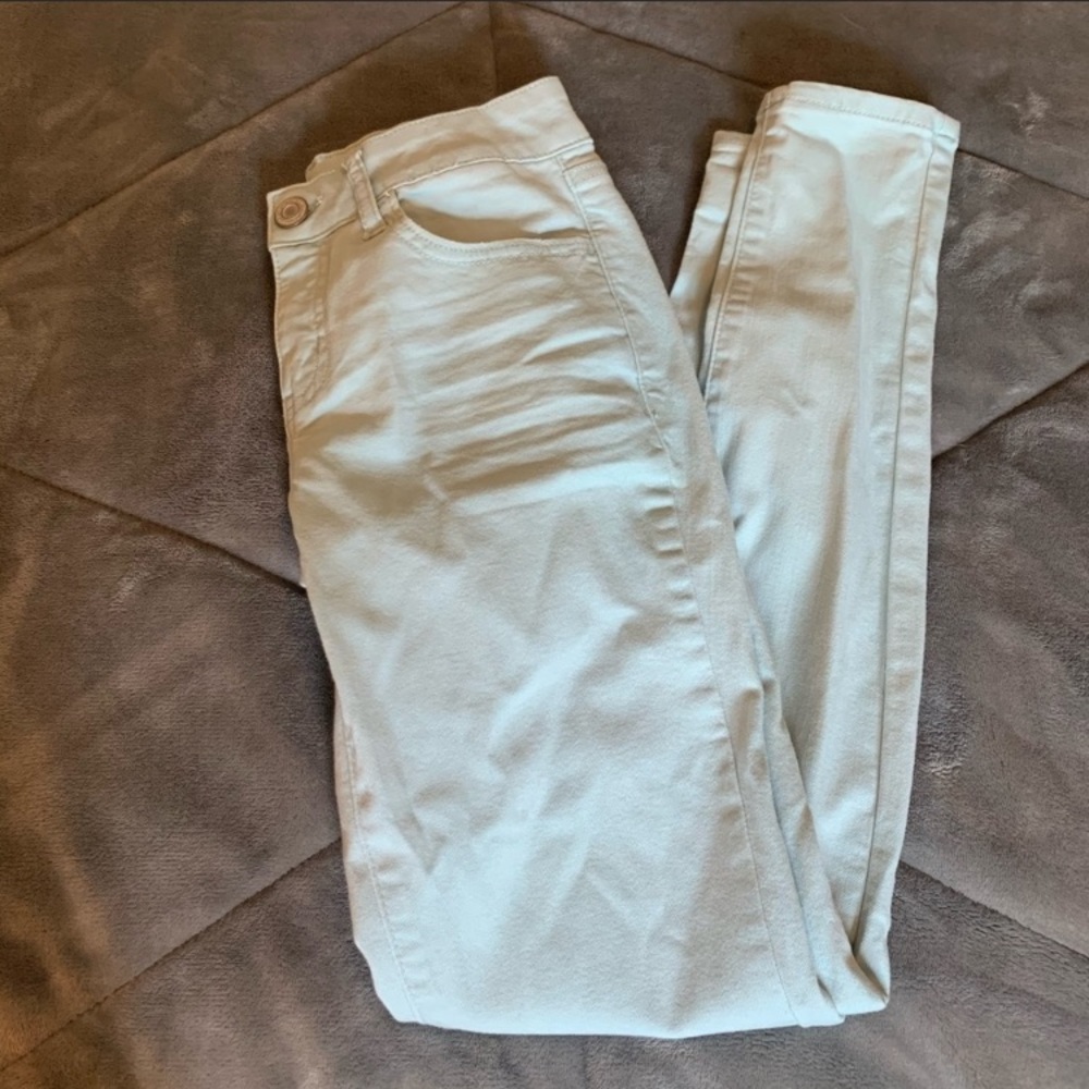 light blue basic low rise jean jeggings- BRAND NEW
